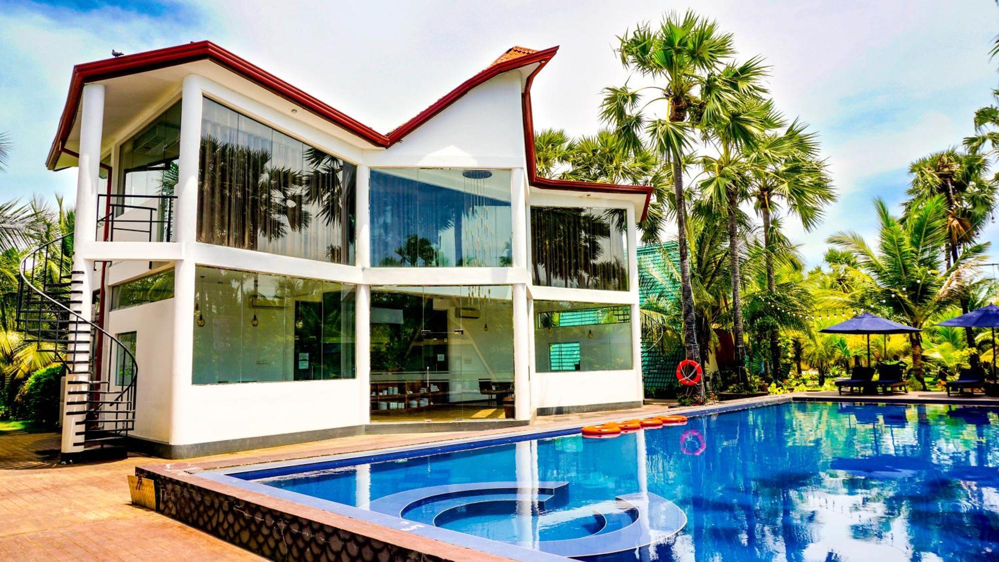 Reecha Resort & Hotel Kilinochchi Exterior photo