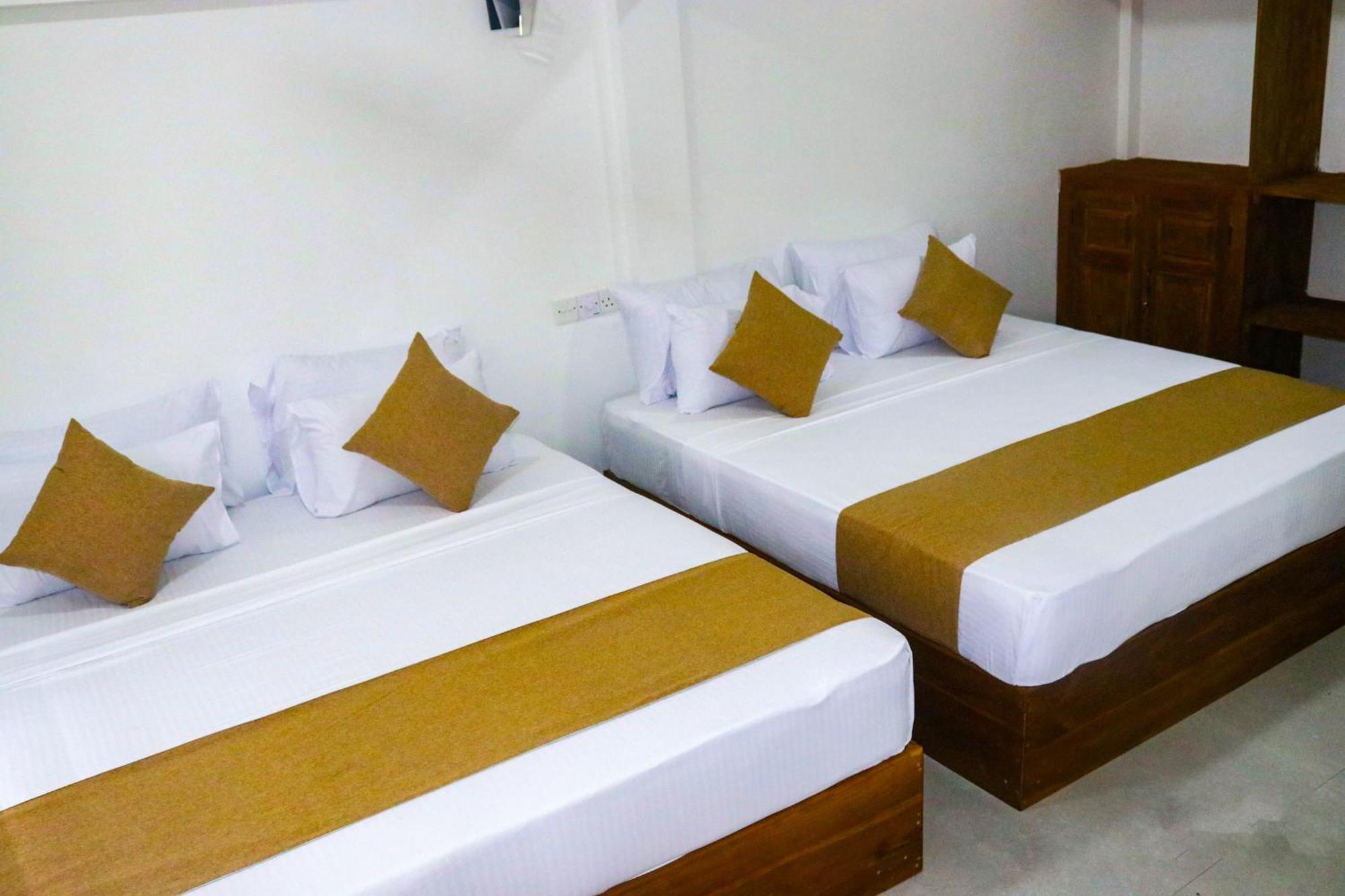 Reecha Resort & Hotel Kilinochchi Exterior photo